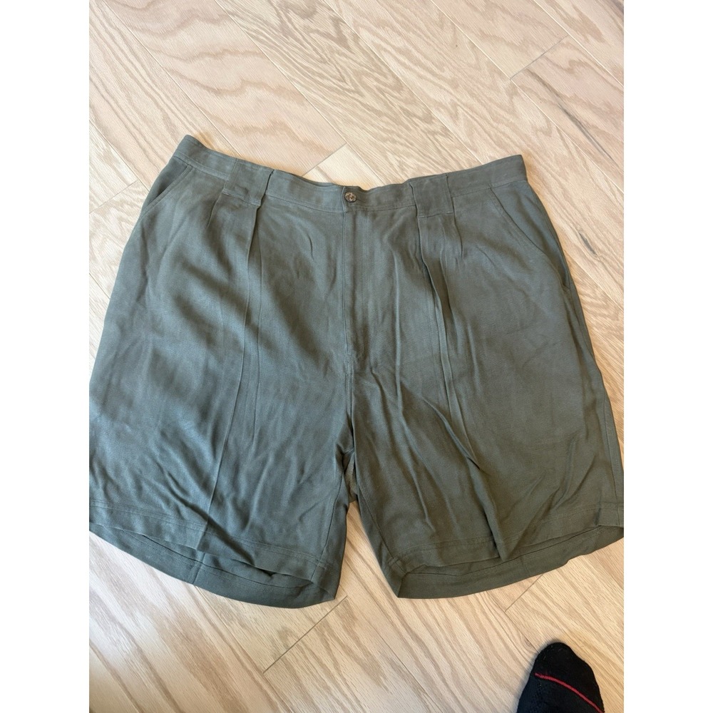 Tommy Bahama Mens Shorts 40 100% Silk Olive Green Pleated Vintage Style